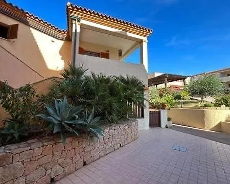Isolarossa-apartments Casa Mariposa *